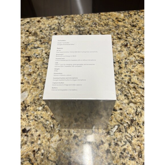 Google Stadia Premiere Edition controller New with Chromecast Ultra - Picture 2 of 2